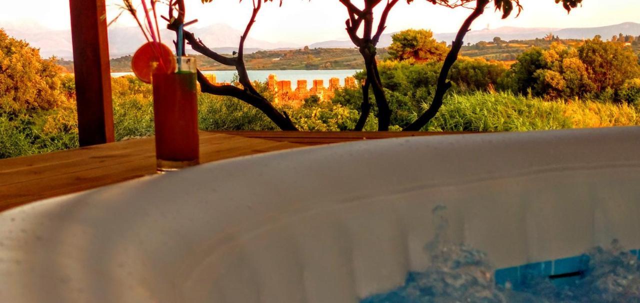 The Elysian At Nicopolis Jacuzzi Appartement Nikopolis Buitenkant foto