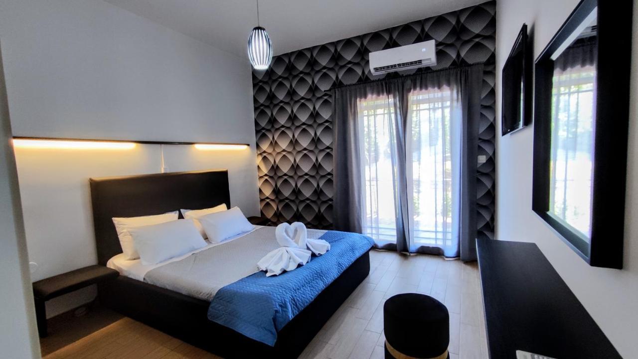 The Elysian At Nicopolis Jacuzzi Appartement Nikopolis Buitenkant foto
